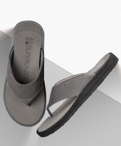 Liveasy slippers store