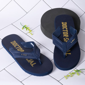 Slippers for men under 300 deals