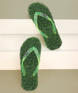 Green best sale grass chappal