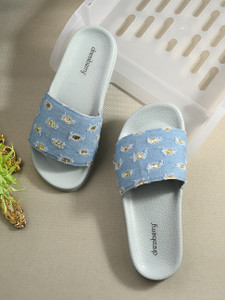 Dressberry chappals store
