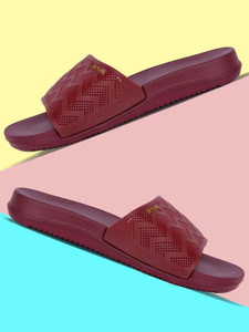 Red mcm slides womens cheap