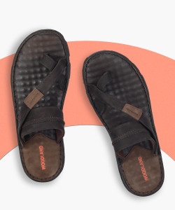 Woodland chappals flipkart cheap