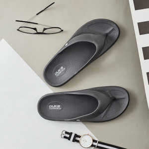 Oofos flip 2025 flops sale