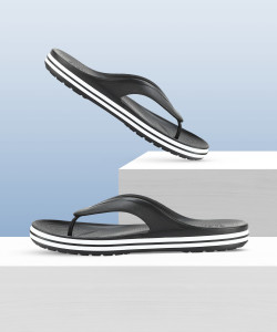 Crocs chappals online 2025
