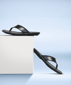 Hugo boss flip flops men store