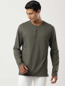 JOCKEY Solid Men Henley Neck Green T Shirt Flipkart