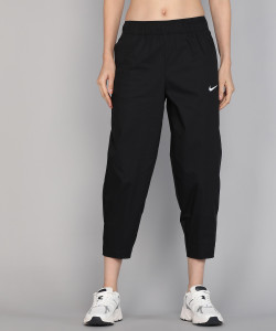 Nike capri shorts top