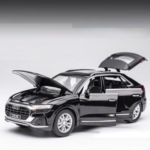 ATRI 1 32 Audi Q8 Diecast Model Cars Pull Back Light Sound Toy
