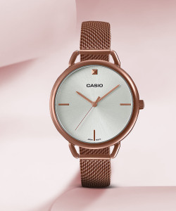 CASIO LTP E415MR 7CDF Enticer Ladies Analog Watch For Women
