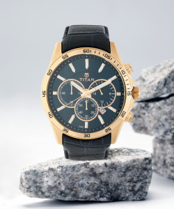 Titan NQ90022WL02 IBD classique Analog Watch For Men Buy