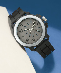 Sports sales watch fastrack