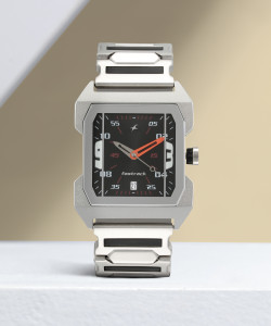 Fastrack 2025 party watch