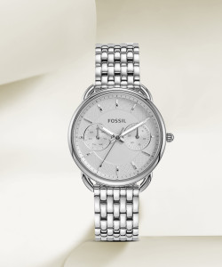 Buy FOSSIL TAILOR Analog Watch For Women ES3712 Online at