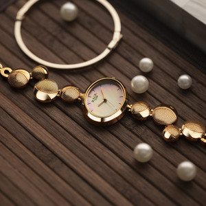 Titan raga latest discount collection