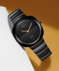 Price of titan edge wrist watch discount
