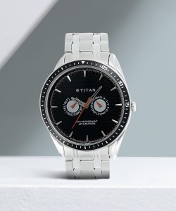 Titan watch deals 1582saa price