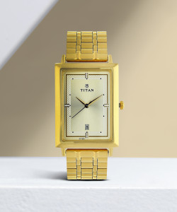 Titan NL1715YM02 Karishma refresher Analog Watch For Men