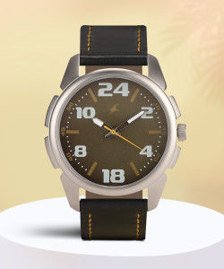 Fastrack 3124SL07 Loopholes Analog Watch For Men Buy Fastrack