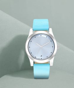 Fastrack Analog Watch For Women Buy Fastrack Analog Watch For Women 6262SL01 Online at Best Prices in India Flipkart