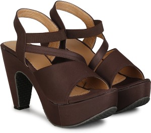 Sandalias chocolate catalogo hot sale