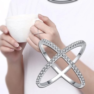 X-Shaped Scarf Ring in Silver