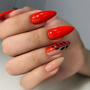 Black Swirls : Best Designer Press on Fake Artificial Nails in India – The  NailzStation