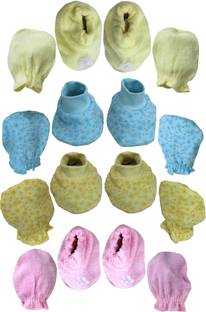 Favism 100 Pure Soft Cotton New Born Baby Booties Mittens Combo Pack Of 8 Pair 0 6 Months Skin Friendly N Premium Quality Buy Baby Care Combo In India Flipkart Com