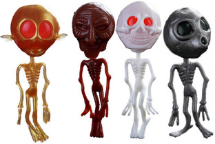 stretchy alien toy
