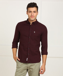 U.S. POLO ASSN. Men Solid Casual Maroon 
