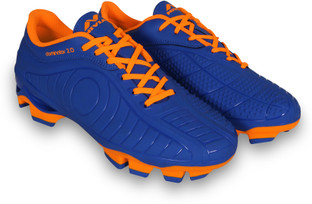 nivia dominator football boots