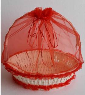 Line N Curves Line N Curves Green Net Velvet Decorative Basket