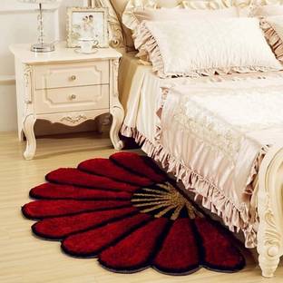 POOJA Maroon Viscose Area Rug