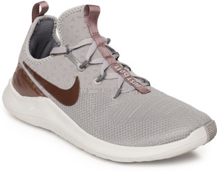 wmns nike free tr 8 lm