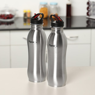 pigeon swig water bottle