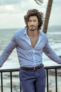 Bollywood Poster Vidyut Jamwal Poster Paper Print Movies Posters In India Buy Art Film Design Movie Music Nature And Educational Paintings Wallpapers At Flipkart Com Vidyut jammwal,shruti haasan,jisshu sengupta,sonal chauhan,amol parashar are playing lead roles in the power. bollywood poster vidyut jamwal poster paper print