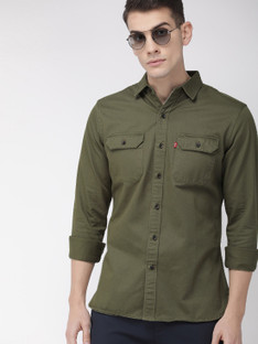 LEVI'S Men Solid Casual Green Shirt 