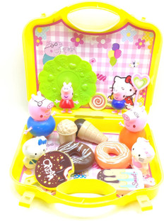 peppa pig 92602 fancy dress party toy figure