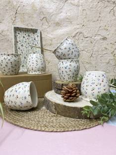 Amalfiee Ceramics Pack of 7 Ceramic Handmade 300ml Fulhari Printed Tea Kulhad Set of 6 and Serving Tray Dinner Set