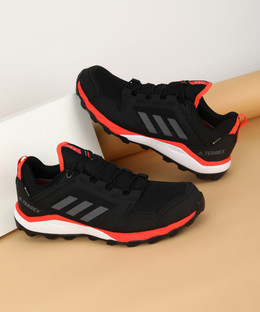 terrex agravic lt gtx
