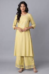 W W Women Embroidered Straight Kurta