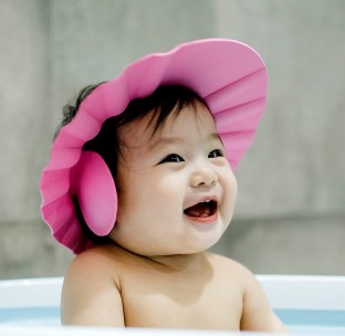 SOFT ADJUSTABLE BABY KIDS CHILDREN BATH SHOWER SHAMPOO SHIELD CAP HAT  kS 