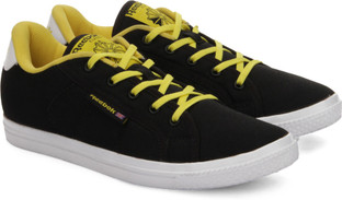reebok canvas trainers