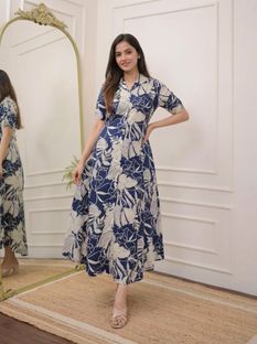 Harivastra Women Floral Print A-line Kurta(Blue)