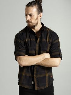 Roadster Men Checkered Casual Multicolor Shirt