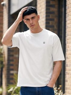 Urbano Fashion Solid Men Round Neck White T-Shirt