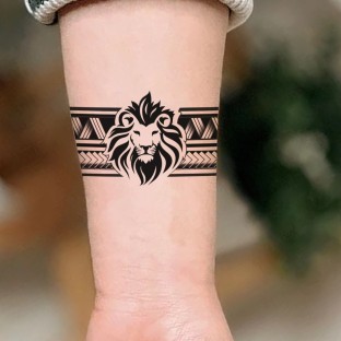 82 Cool Wrist Tattoos For Men  Tattoo Designs  TattoosBagcom