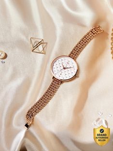 Fastrack FV60014WM01W Fastrack Vyb Iconique Pink Dial Rose Gold MetalStrap Analog Watch - For Women
