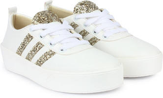 girl white shoes flipkart