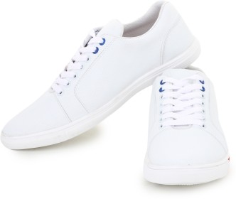 white shoes under 300