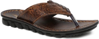 paragon chappal online